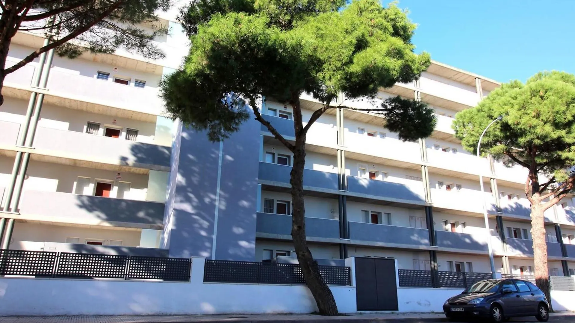 Apartamento Con Tres Piscinas En Santa Margarita, A 1Km De La Playa - Es-228-123 Roses 0*,  Španělsko